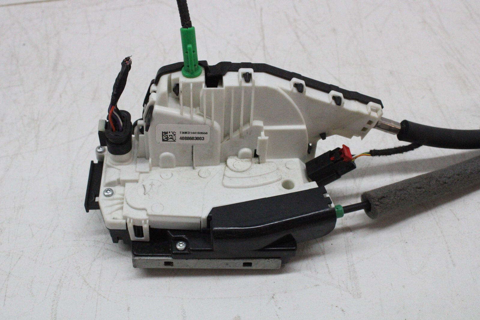 2022 MASERATI LEVANTE MODENA REAR RIGHT DOOR LATCH SOFT CLOSE OEM   21 22 23 24