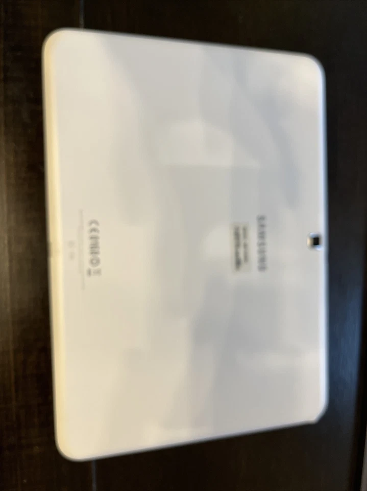 Samsung Galaxy Blanco 16GB - Tab 3 SM-T530NU - PARA REPUESTOS Foto 2 de 4