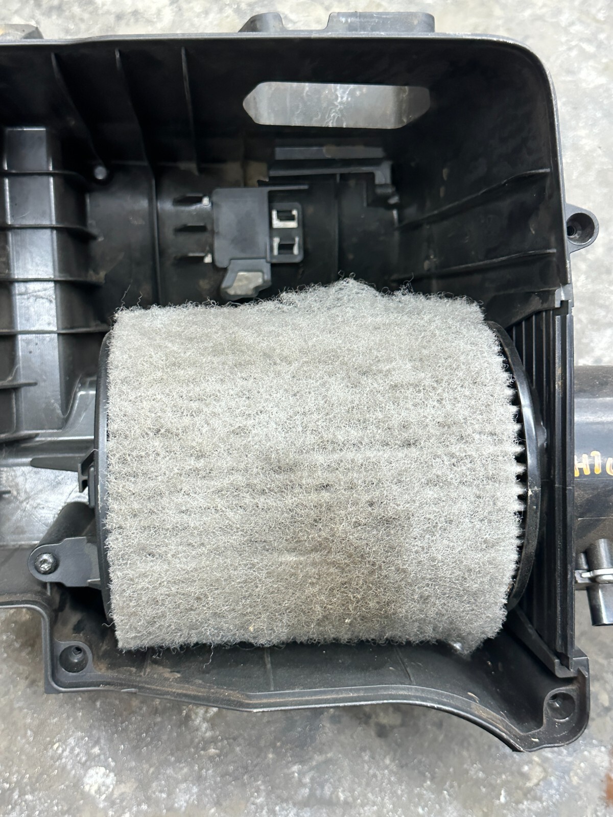 2014 AUDI R8 OEM LEFT DRIVER AIR FILTER INTAKE OEM 420133844E 420 133 844 E