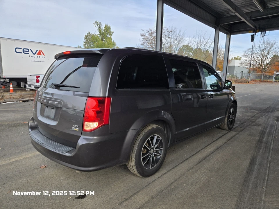 2018 Dodge Grand Caravan GT - Image 4 of 4