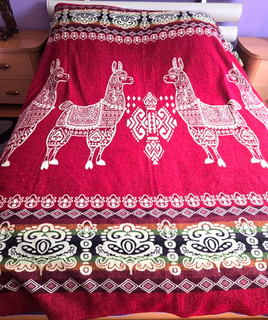 Ecuador Alpaca Llama Blanket Hand Woven Soft Hypoallergic Reversible Queen Size