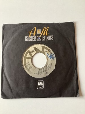 Captain And Tennille - Love will keep us together / Gentle Stranger 7'' Single UK