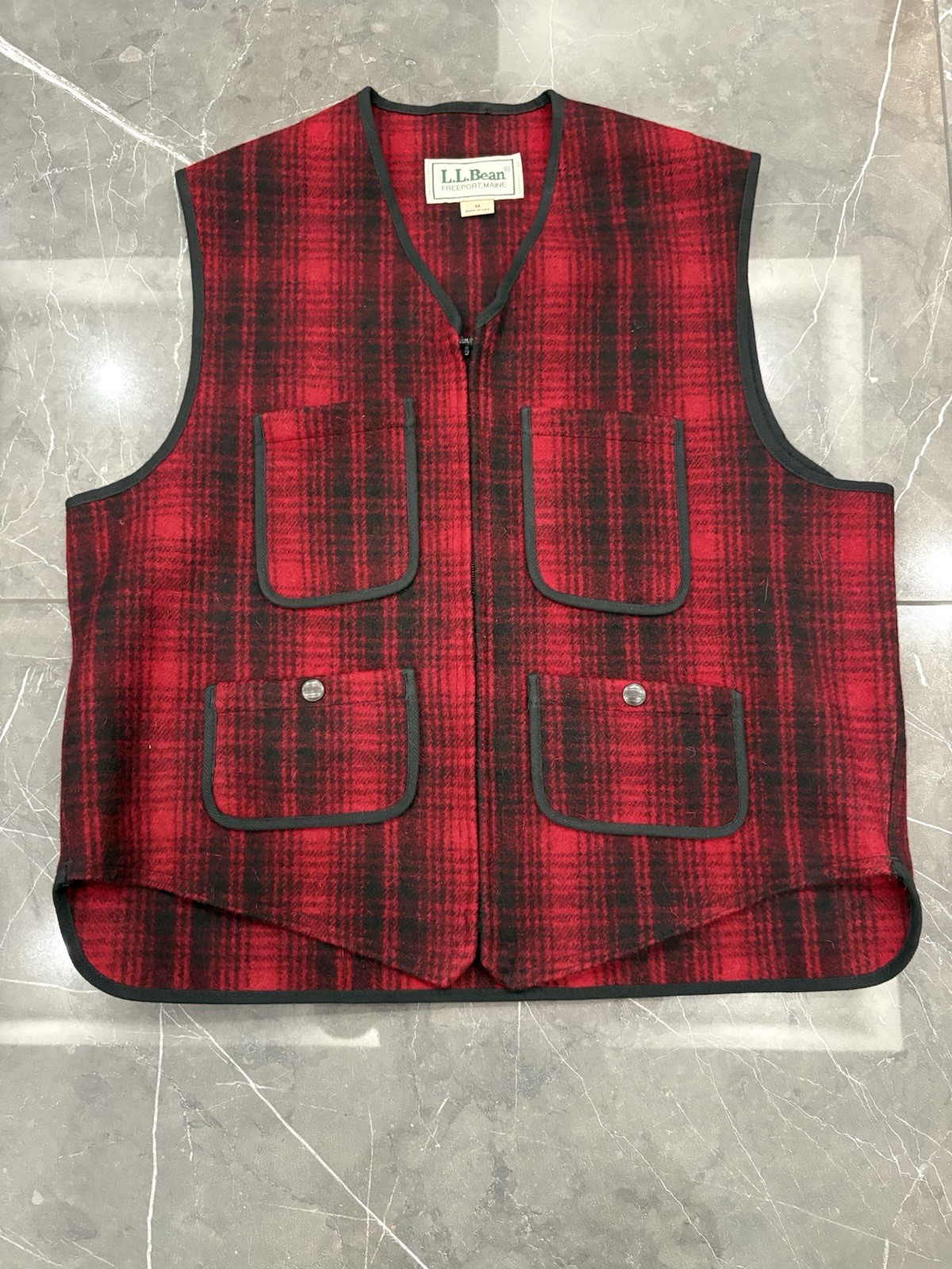 VINTAGE LL Bean Vest Men Medium Red Buffalo Plaid Wool Blend Hunting Zip USA VTG