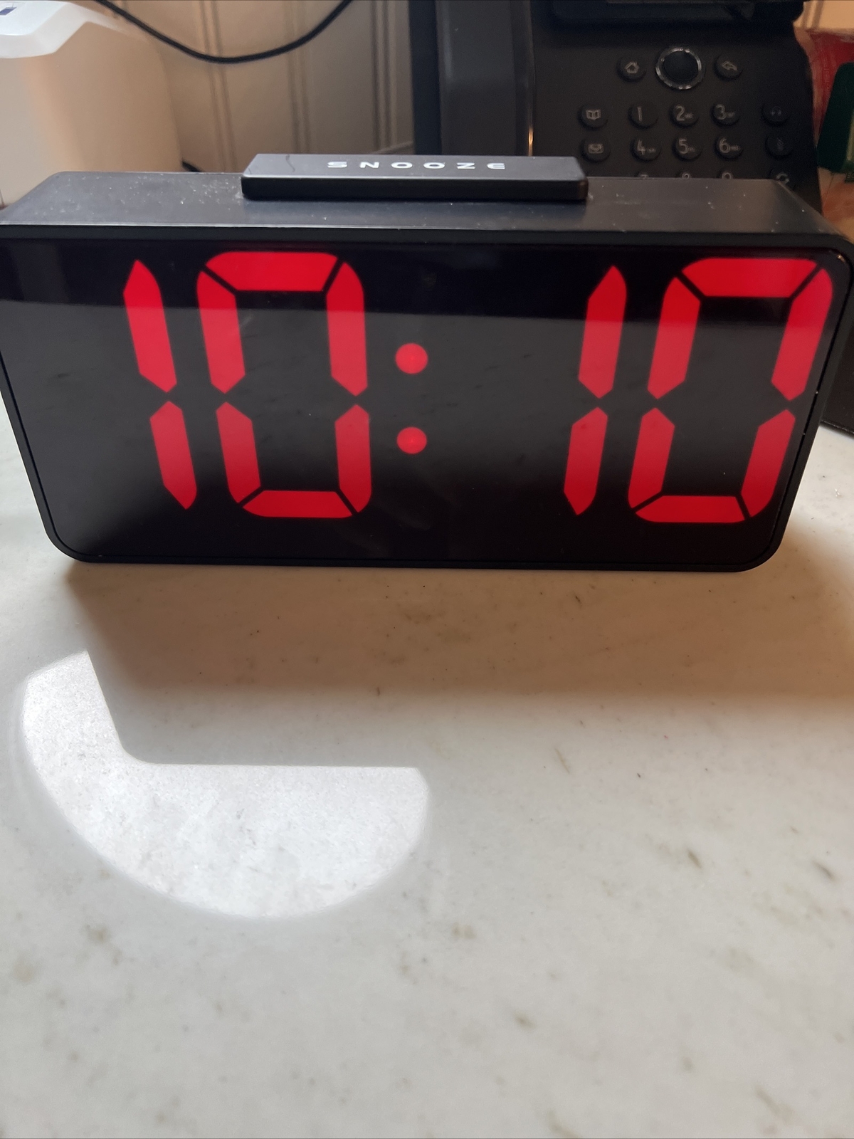 HITO JUMBO DISPLAY LED CLOCK EASY READ 3” BLACK LED DISPLAY, BLACK MATTE FINISH