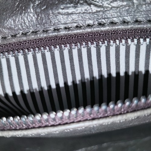 LouenHide clutch bag, vegan leather. - Picture 10 of 12