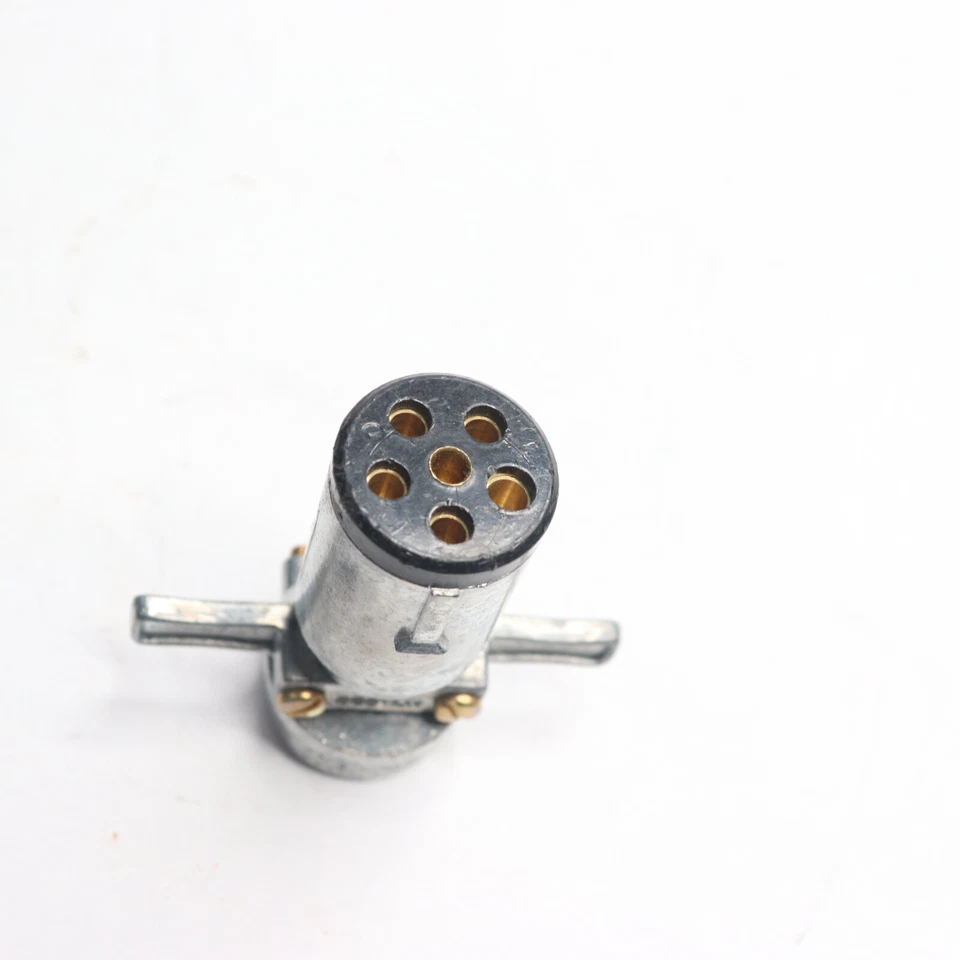 Cole-Hersee 6 и 4 полюса розетка и вилка 4 - Изображение 3 из 4