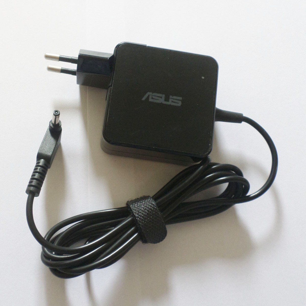 OEM AC Adapter charger cord for Asus VivoBook X201E X202E X202E