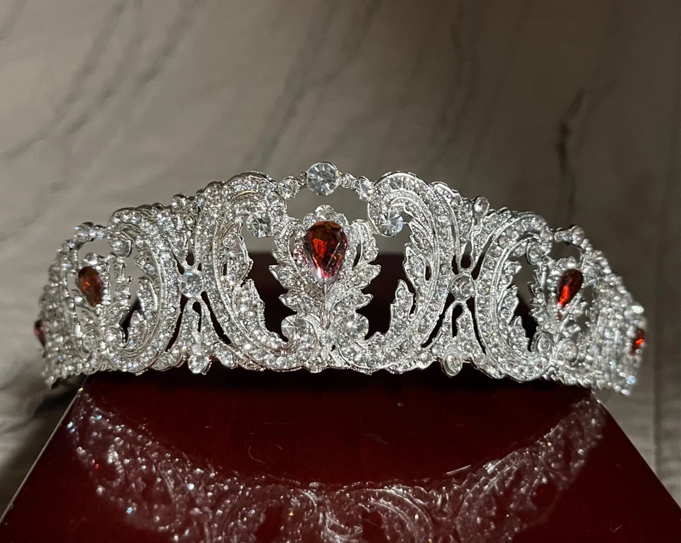 Реплика русской рубиновой и бриллиантовой тиары Юсупова - Изображение 3 из 4