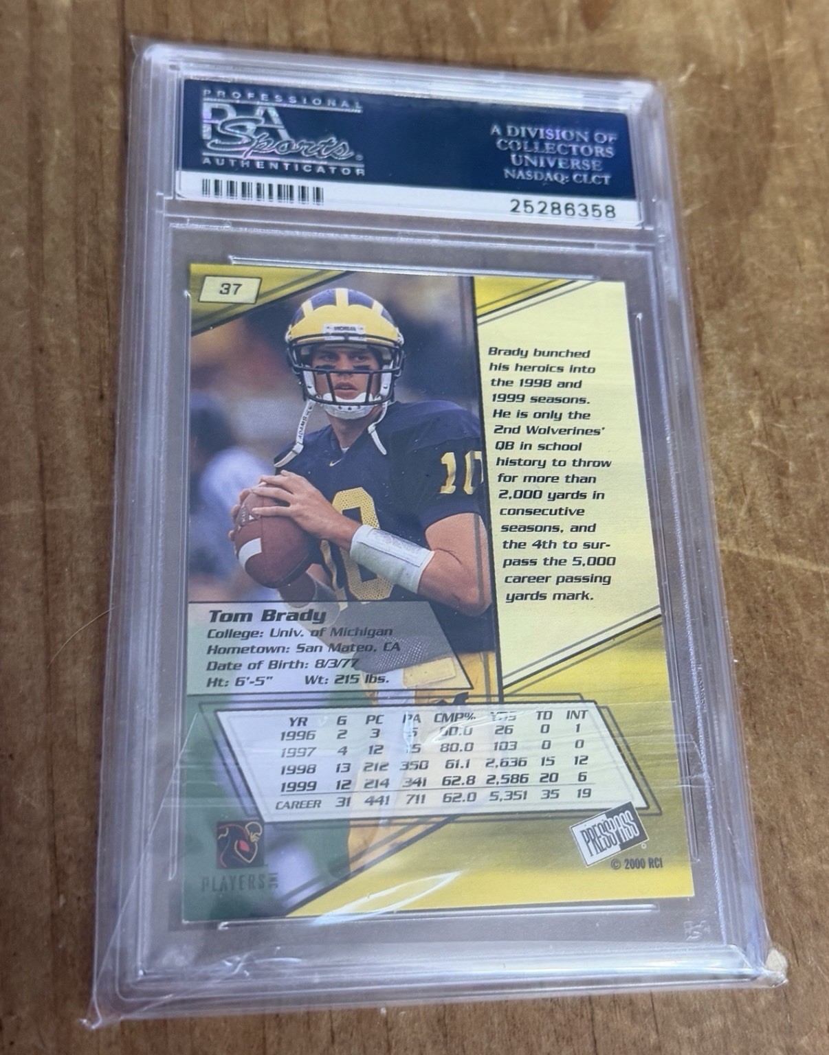 2000 Press Pass Tom Brady RC  #37 PSA 8 Auto10 OnCard Signed Michigan Rookie Era view 2