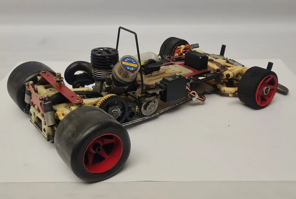 Mantua Model SG RED ONE 1/8 4wd nitro rc - Immagine 3 di 4