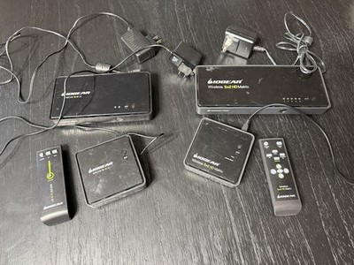IOGEAR Wireless 5x2 HD Matrix PRO Receivers & Transmitter  Wireless 3D HD Kit