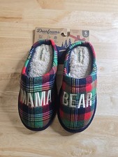 Dearfoams Womens Green Red Blue Plaid Sherpa Mama Bear Holiday Slippers 5-6 Sm