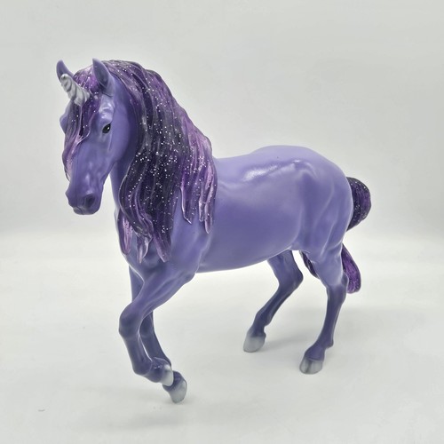 Breyer Reeves Purple Glitter Unicorn Model Figurine Toy Fantasy Horse