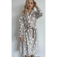 NWOT Knee Length Fleece Robe XL