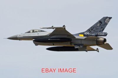 FOTO FLUGZEUG GENERAL DYNAMICS F-16AM 'FA132' C/N 6H-70. ALLOCATED US MILITAR