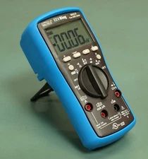 EEVblog / Brymen BM235 Multimeter