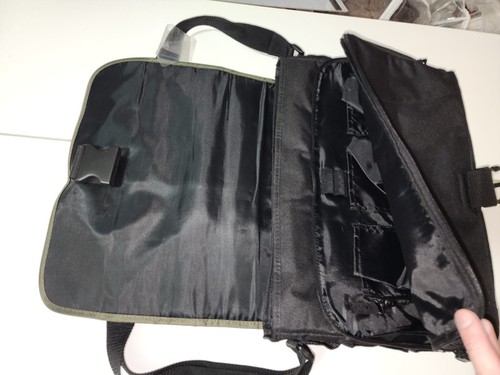 Lenovo Laptoptasche Etui mit Schultergurt 14""-17"" robust schwarz/grau - neu andere - Bild 2 von 4