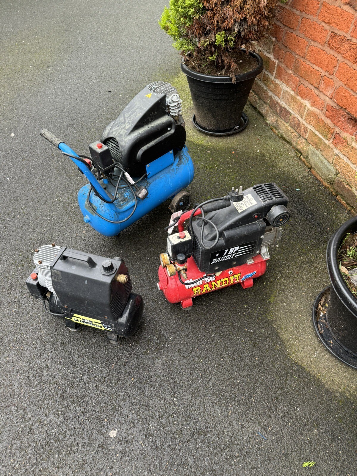 Clarke Etc Job Lot Of Air Compressors Spares Or Repairs Bundle
