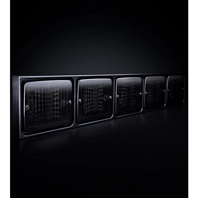 Strands Slim Rücklichtrahmen für 5x LED Rücklichter - Bild 3 von 4