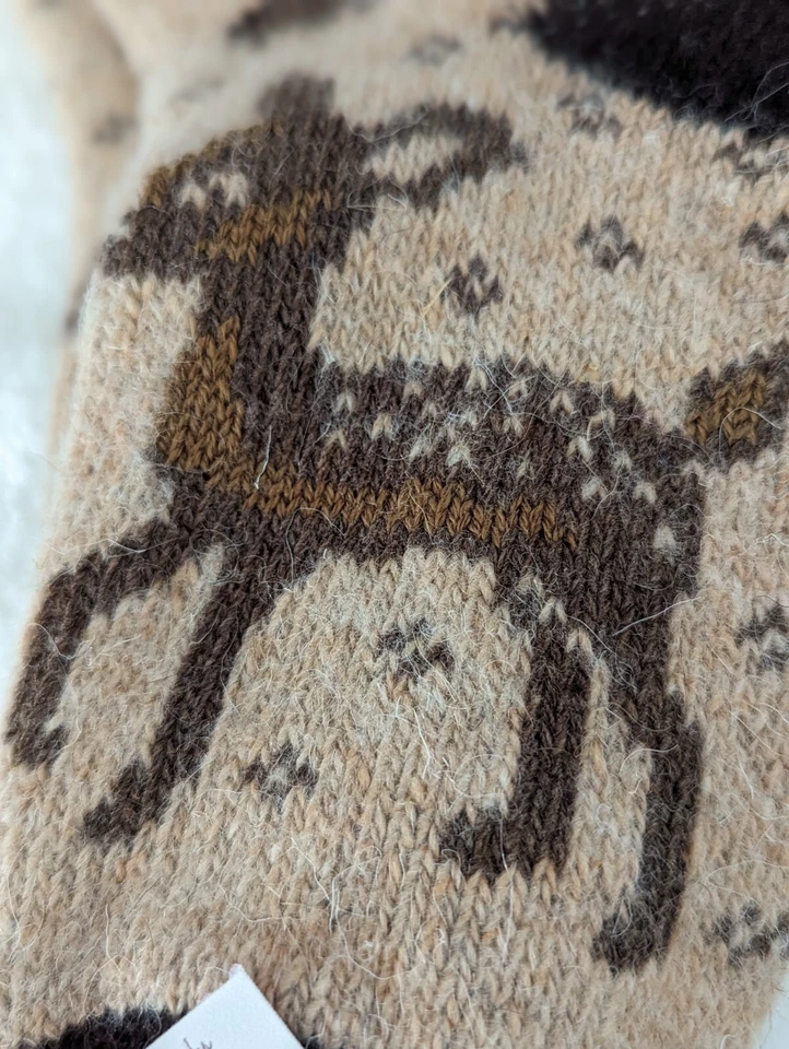 womens socks, 100% Sheep's Wool , SIZE 7-8 , Chunky & Warm, Deer - Image 3 of 4