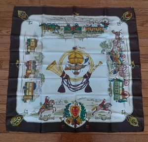 Foulard vintage Gucci Servizi Postali soie bordure marron 33"x 33" INUTILISÉ réf2018