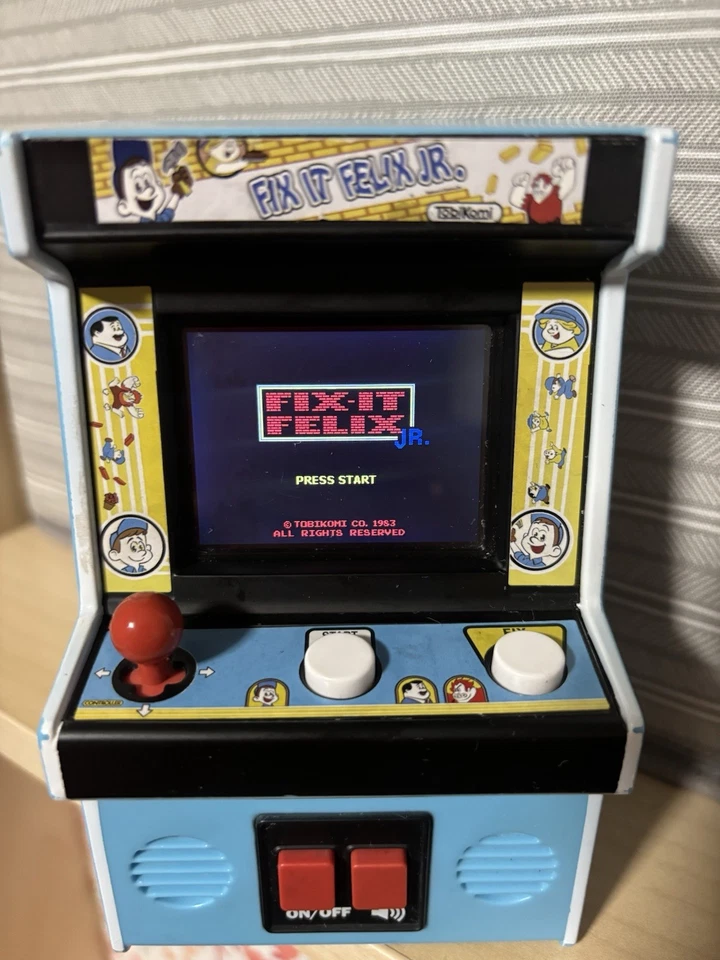 Fix it Felix Jr. Mini Arcade Game Disney Wreck it Ralph Tested Excellent! - Image 2 of 4
