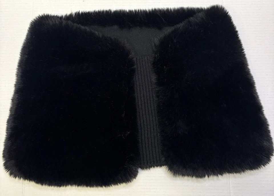 Envoltura de chal de piel sintética Anthropologie x Maeve negro negro negro - OS Foto 3 de 4