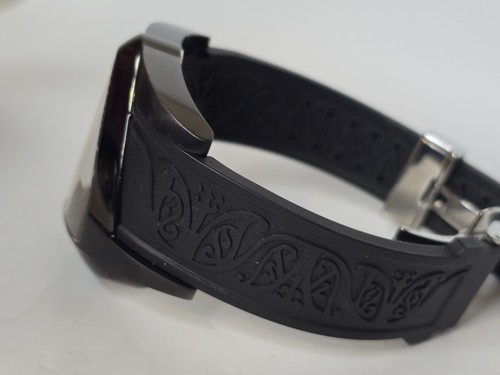 Orologio TechnoMarine Maori Giallo Nero Quarzo Triangolo Swiss Made - Foto 5 di 5