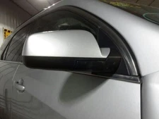 Used Right Door Mirror fits: 2010 Chevrolet Equinox Power paint to match opt DL8