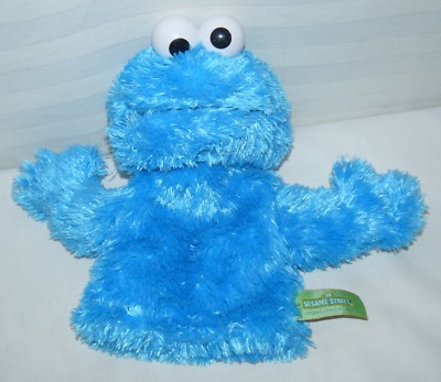 cookie monster and gonger toys