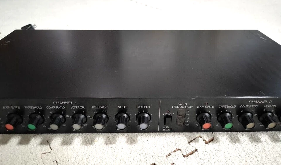 YAMAHA GC2020BII 2 Channel Compressor Limiter Used Free Shipping from Japan - Image 4 of 4