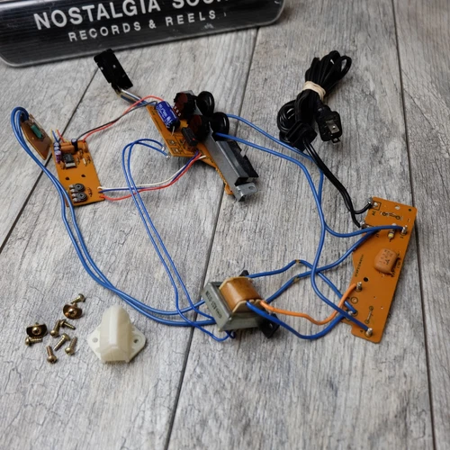 Technics SL-235 Turntable – Power Transformer Speed Pitch – NO MOTOR – SEE VIDEO