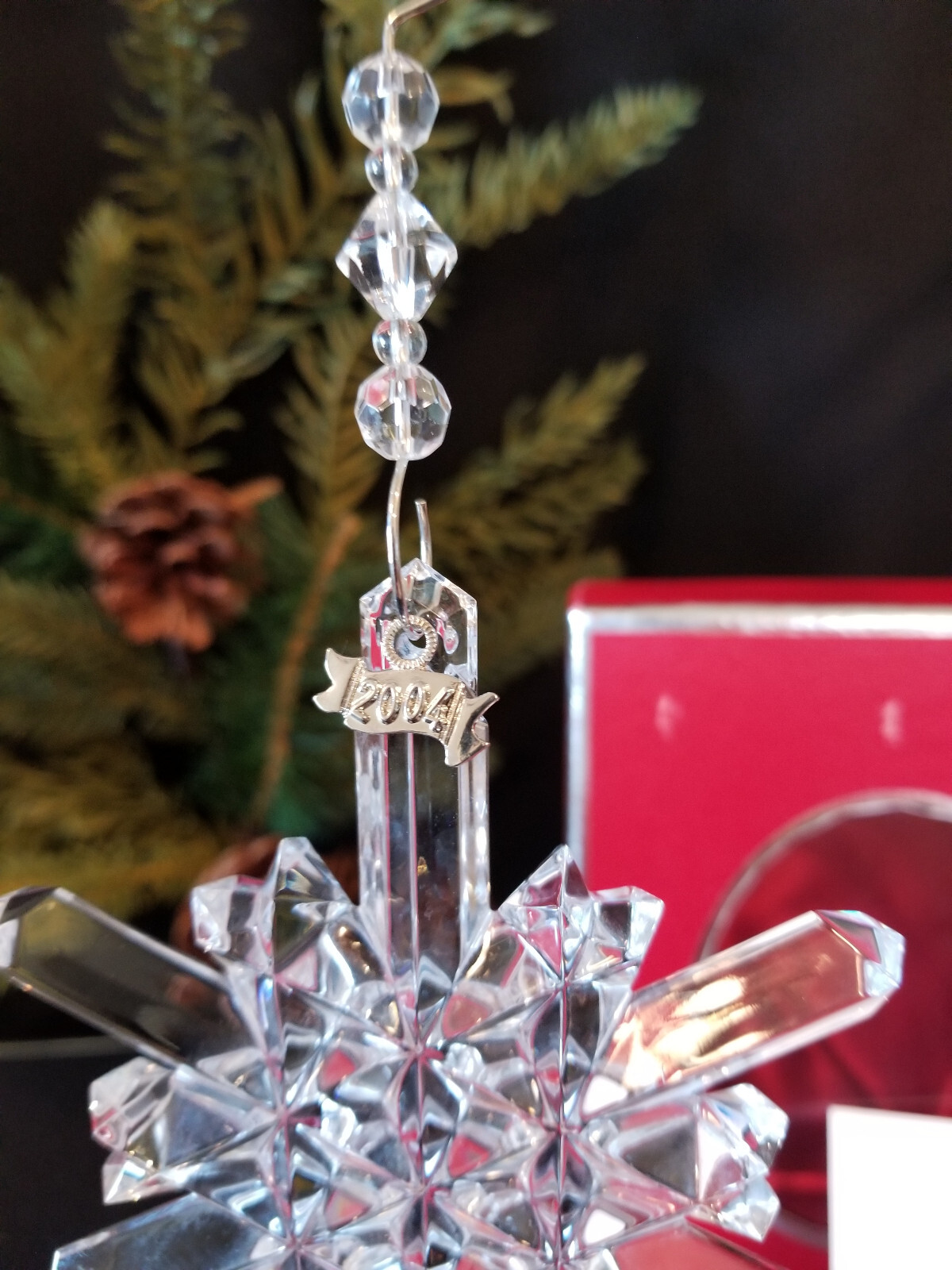 WATERFORD CRYSTAL 2004 SNOW CRYSTALS SNOWFLAKE ORNAMENT 1ST edition  RARE  NEW