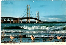 Mackinac Bridge: A Serene Beauty of Impressive Engineering