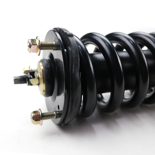 2 Front Shocks Struts Assembly Kit For 2000 01 02 03 04 05 2006 Toyota