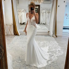 Boho Mermaid Wedding Dresses V Neck Appliques Backless Buttons Bridal Gowns New