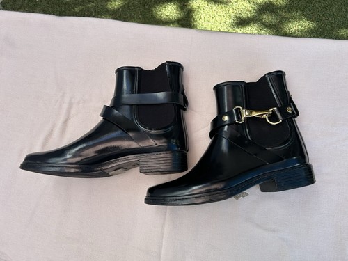 burberry boots women