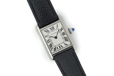 Cartier Tank Must Small Quartz WSTA0042 4322 Silber Zifferblatt 29,5 x 22 mm 01/2023...