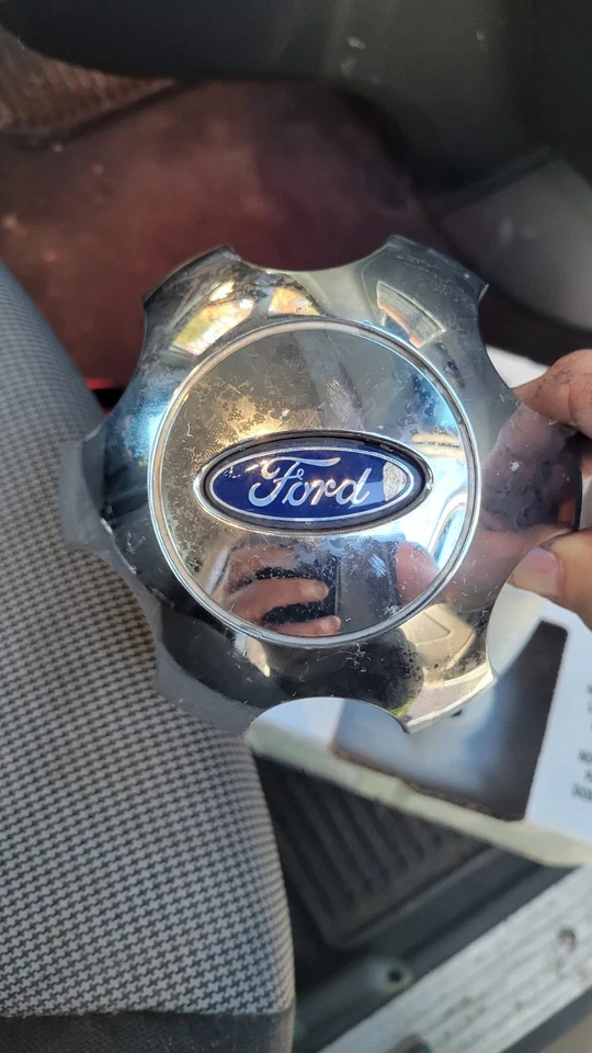 Tapacubos central rueda Ford F150 Expedition 09 10 11 12 13 2014 9L34-1A096-FB Foto 4 de 4