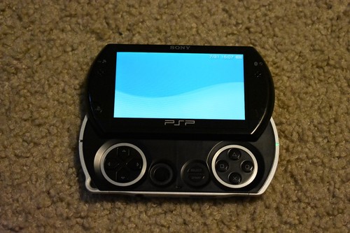 Sony PSP GO │ PSP-N1000 │ Schwarz │ Nur Konsole │ Modell Japan - Funktioniert