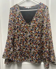 Violet + Claire Blouse Women's Floral Print L Flowing Boho