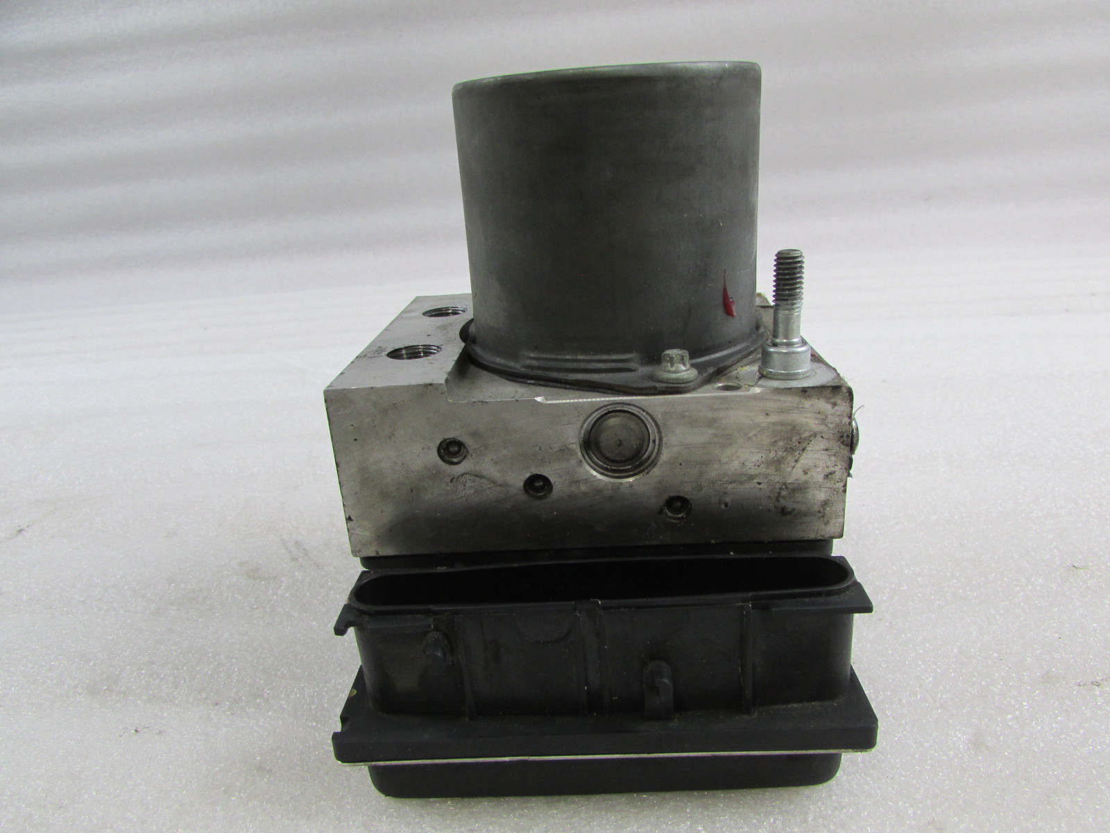 Maserati Quattroporte, Anti-Lock Brake ABS Pump, Used, P/N 216332