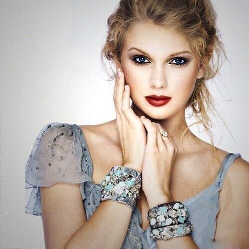 Taylor Swift, Jewelry