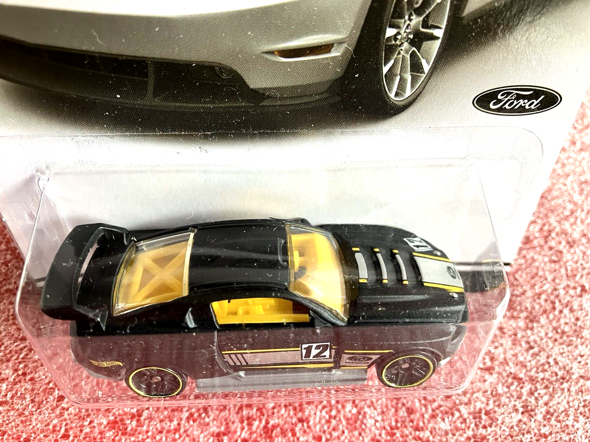 2014 Hot Wheels Custom '12 Ford Mustang 50 Years Black BDL72 7/8