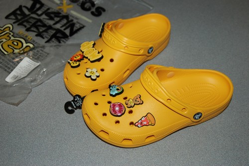yellow crocs mens