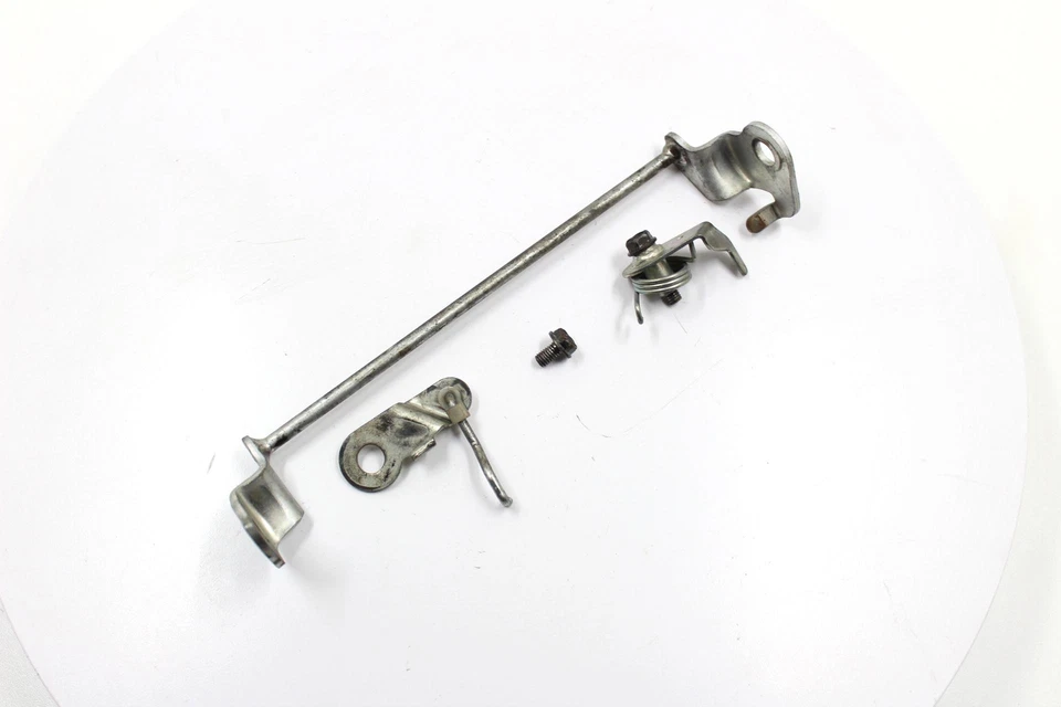 2000 KAWASAKI NINJA 500R ОРИГИНАЛЬНЫЙ ЗАМОК ЗАЩЕЛКИ ЗАДНЕГО ПАССАЖИРСКОГО СИДЕНЬЯ В СБОРЕ - Изображение 4 из 4