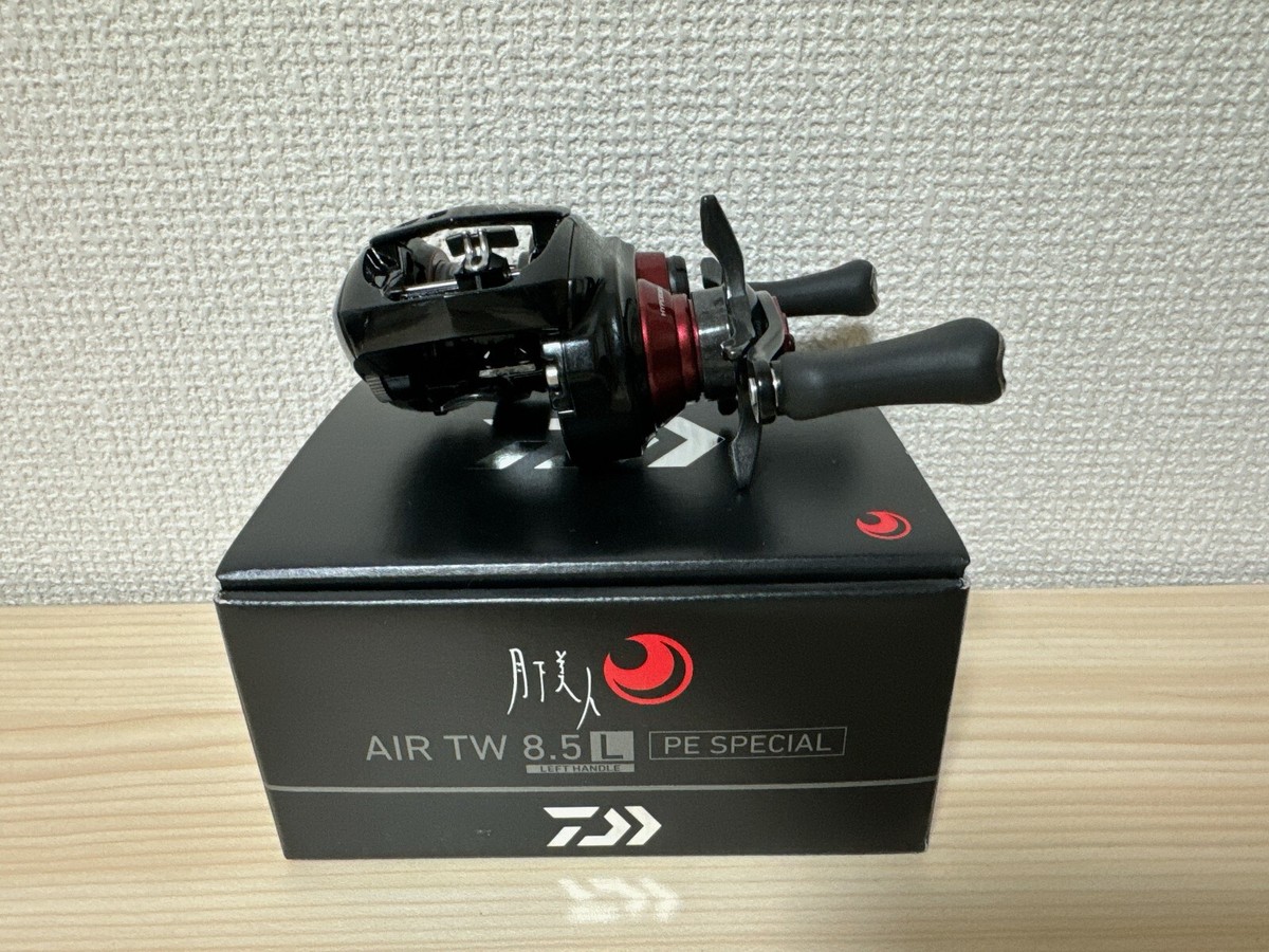 DAIWA - jeck Amazon.com : Daiwa DSK30-2B/F702M D-Shock Freshwater