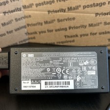 HP 65W Smart AC Adapter