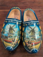 Vintage HOLLAND WINDMILL WOODEN SHOES dutch souvenir decorative royal blue clogs
