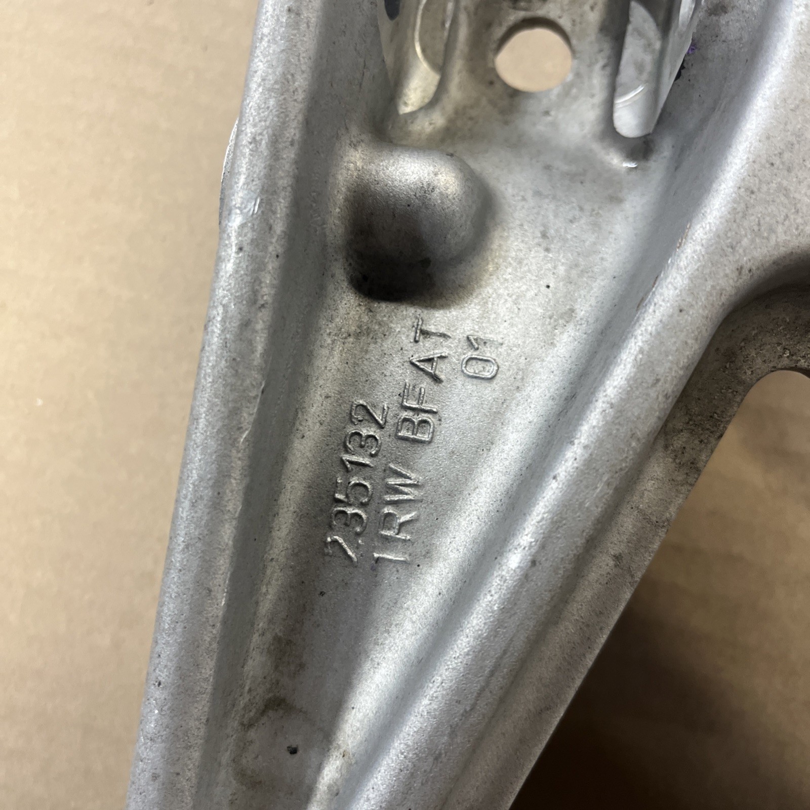 2011 On FERRARI CALIFORNIA FRONT LOWER SUSPENSION ARM LH SIDE 4.3 PETROL 235132